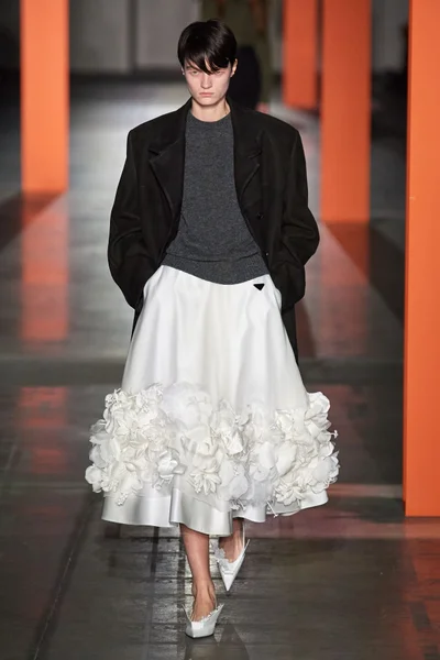 Look 6